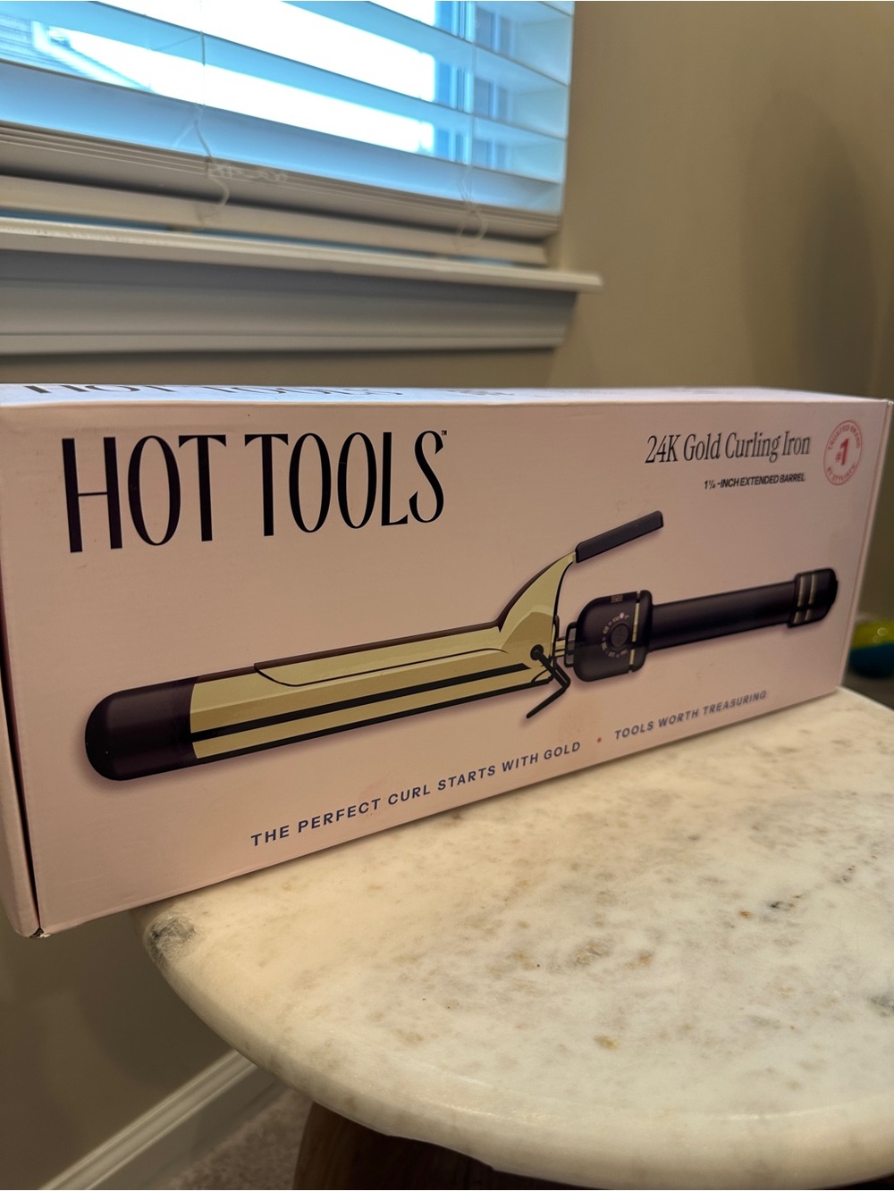 HOT TOOLS 24K Gold Curling Iron - Gold & Black